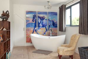 Photo 19- click for photo gallery